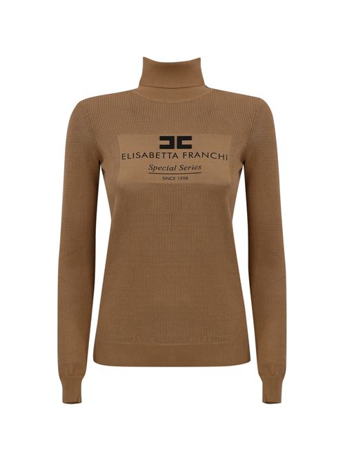 Dolcevita in maglia di viscosa punto rete cammello con intarsio logo Elisabetta Franchi | MK82Q46E2032